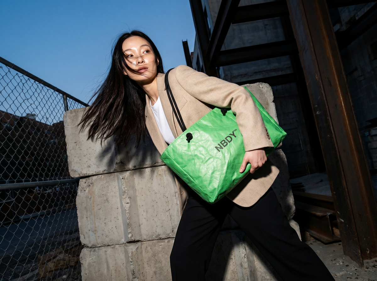 nbdy-the-essential-bag lifestyle 1